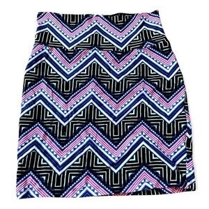 Charlotte Russe Boho Chevron Herringbone Patterned Miniskirt